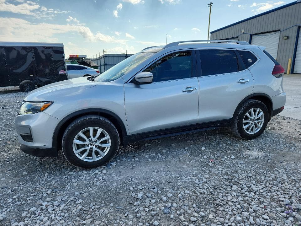 2020 NISSAN ROGUE SV 1