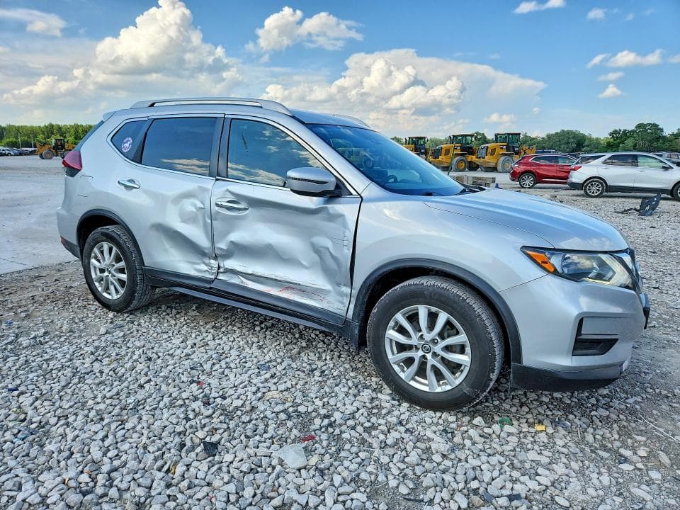 2020 NISSAN ROGUE SV 4