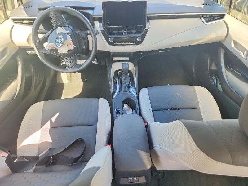 2026 TOYOTA COROLLA LE LE 8