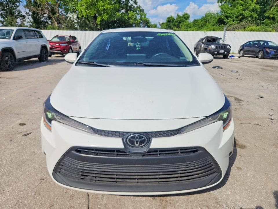 2024 TOYOTA COROLLA LE 5
