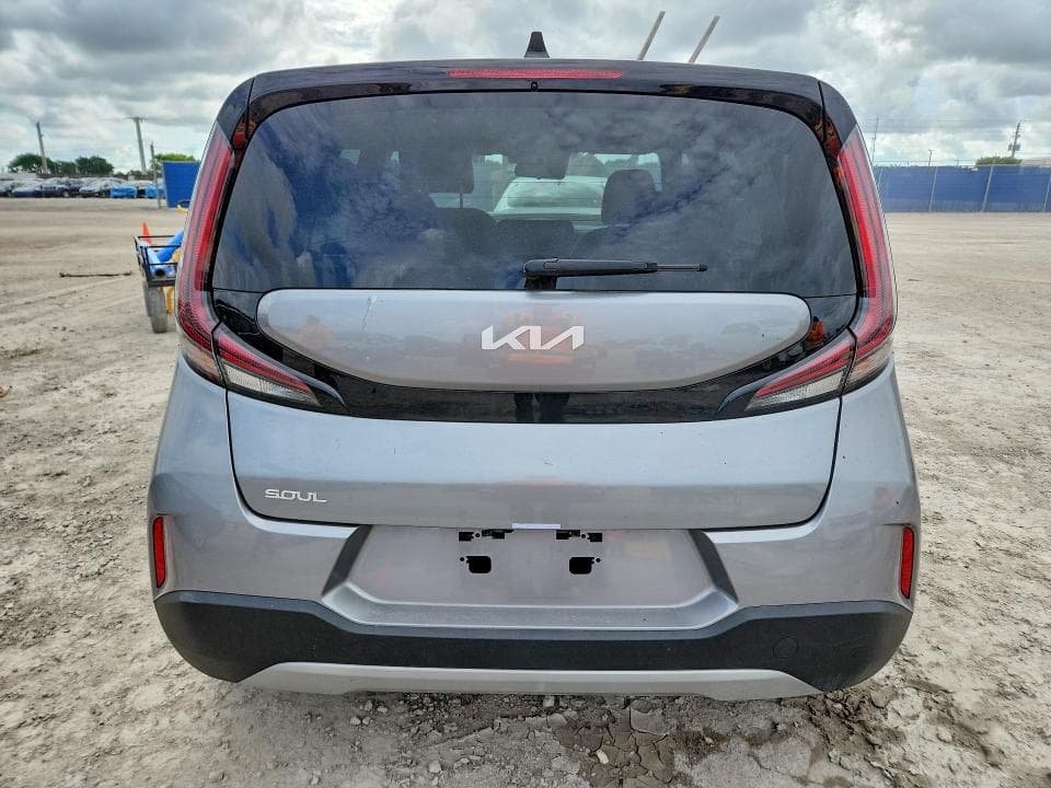 2024 KIA SOUL LX 6