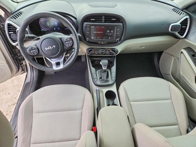 2024 KIA SOUL LX 8