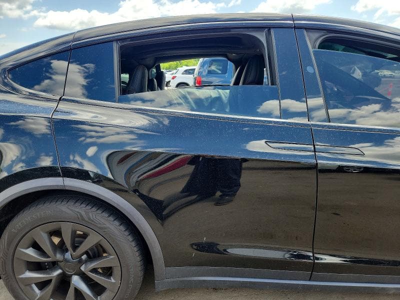 2023 TESLA MODEL X 11