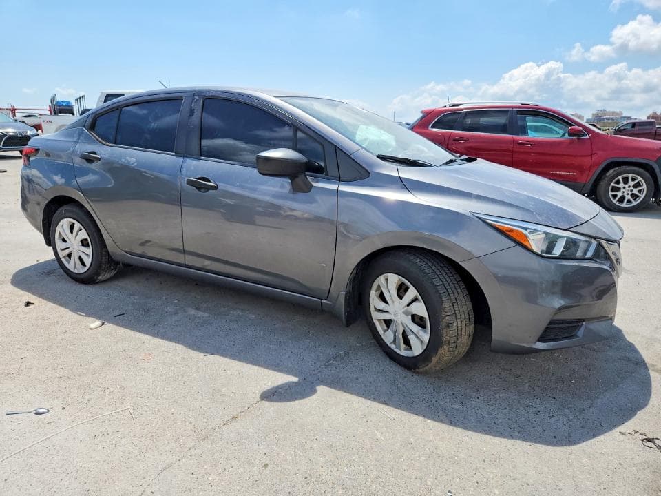 2020 NISSAN VERSA S 4