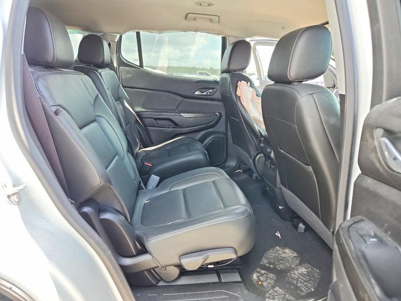 2023 GMC ACADIA SLT 11