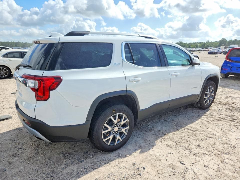 2023 GMC ACADIA SLT 3