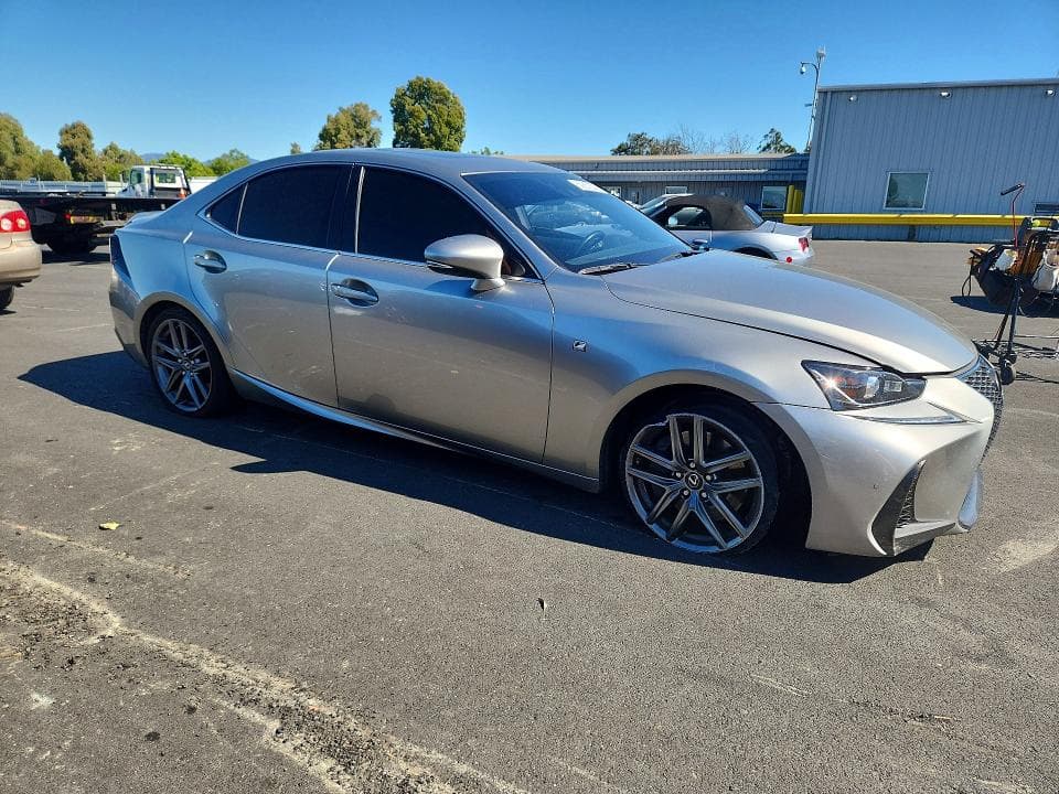 2018 LEXUS IS 300 4