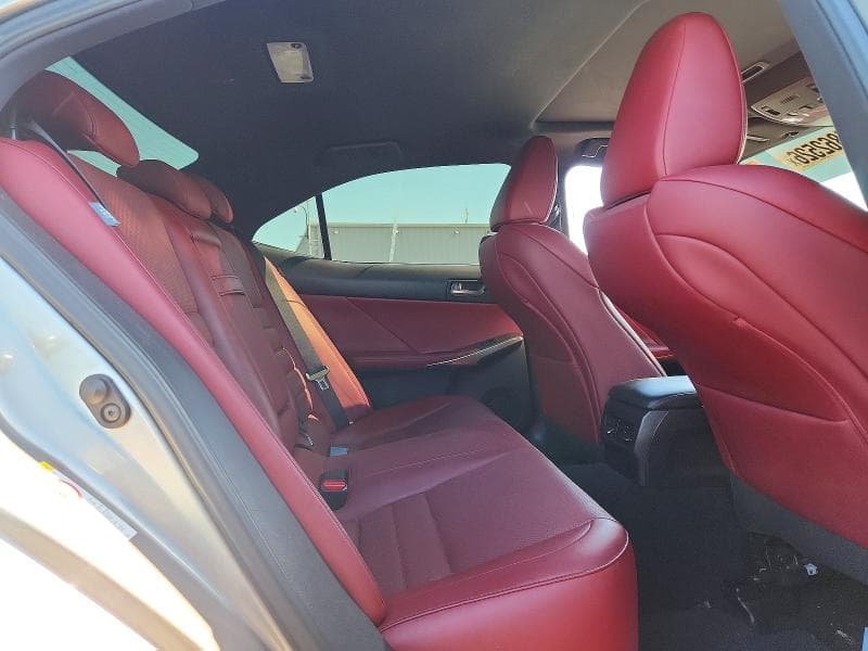 2018 LEXUS IS 300 10