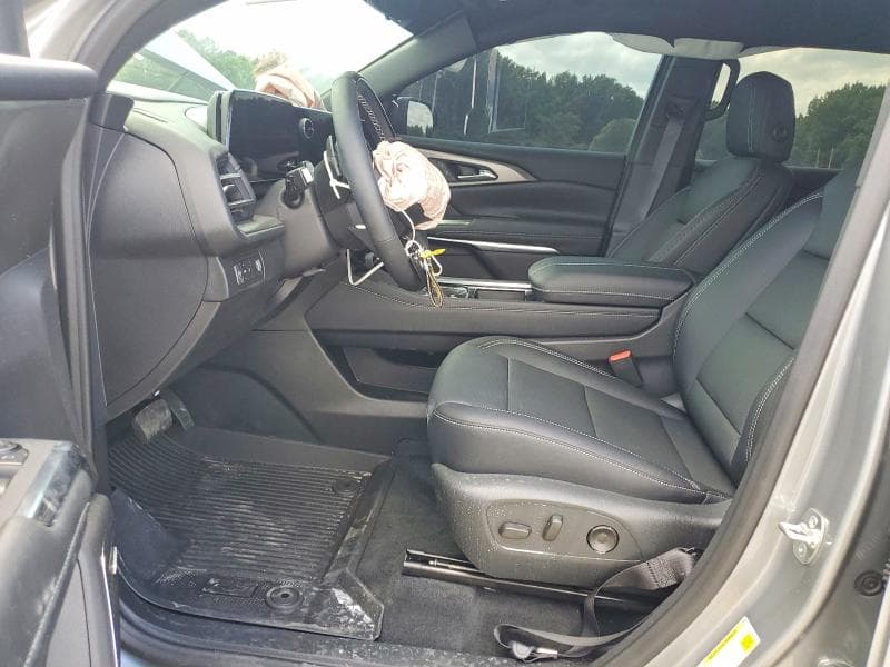 2026 CHEVROLET TRAVERSE LT LT 7