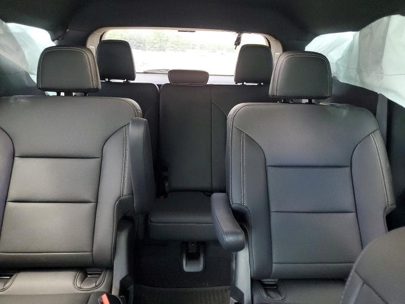 2026 CHEVROLET TRAVERSE LT LT 10