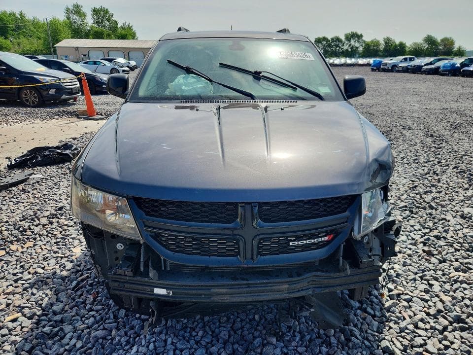 2019 DODGE JOURNEY SE 5