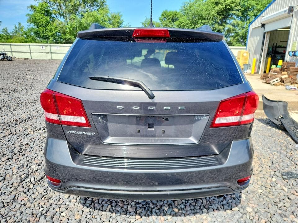 2019 DODGE JOURNEY SE 6