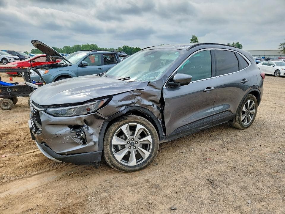 2024 FORD ESCAPE PLATINUM 1