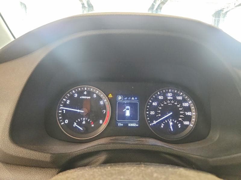 2018 HYUNDAI TUCSON VALUE 9