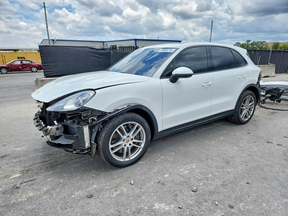 2021 PORSCHE CAYENNE - 1