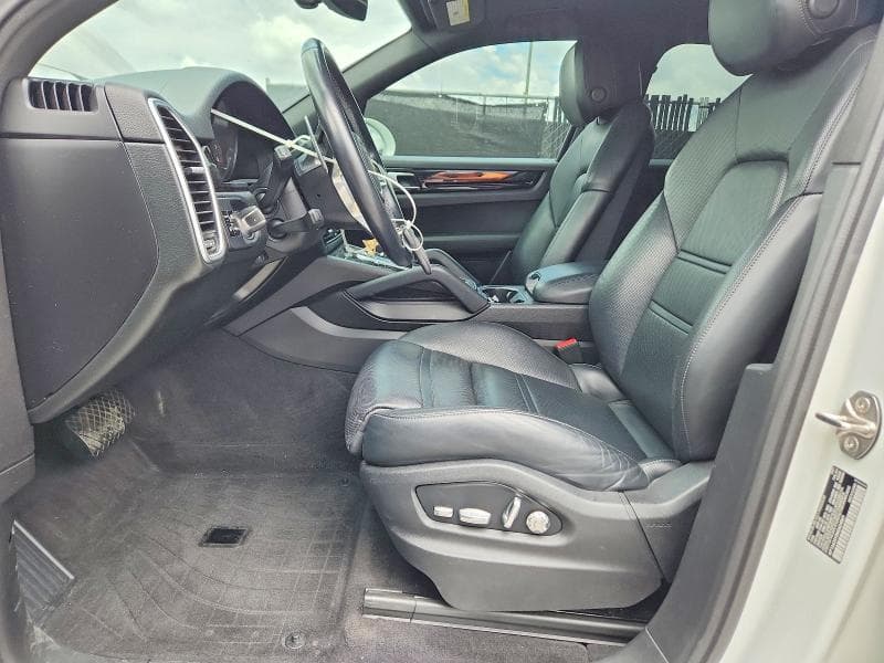 2021 PORSCHE CAYENNE 7
