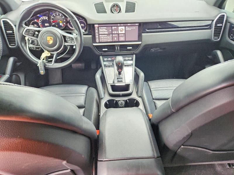 2021 PORSCHE CAYENNE 8