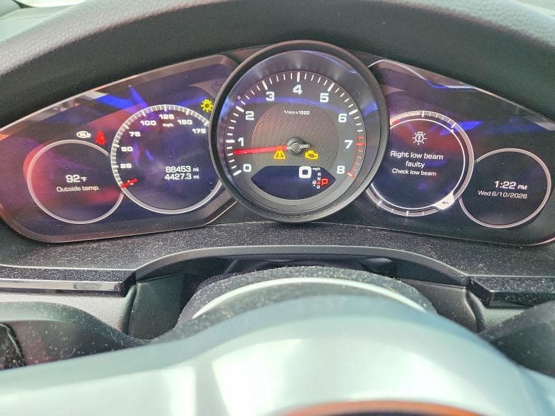 2021 PORSCHE CAYENNE 9