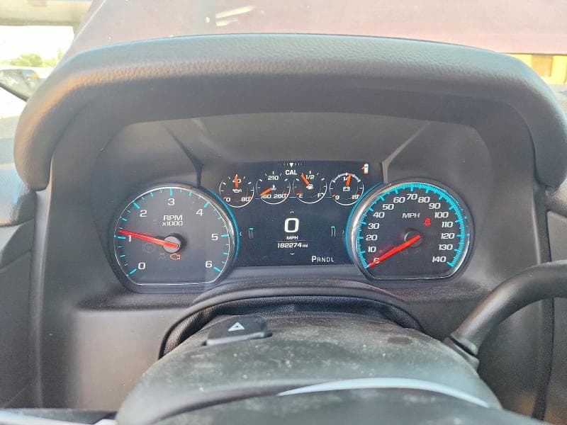 2017 CHEVROLET SUBURBAN K1500 PREMIER 9