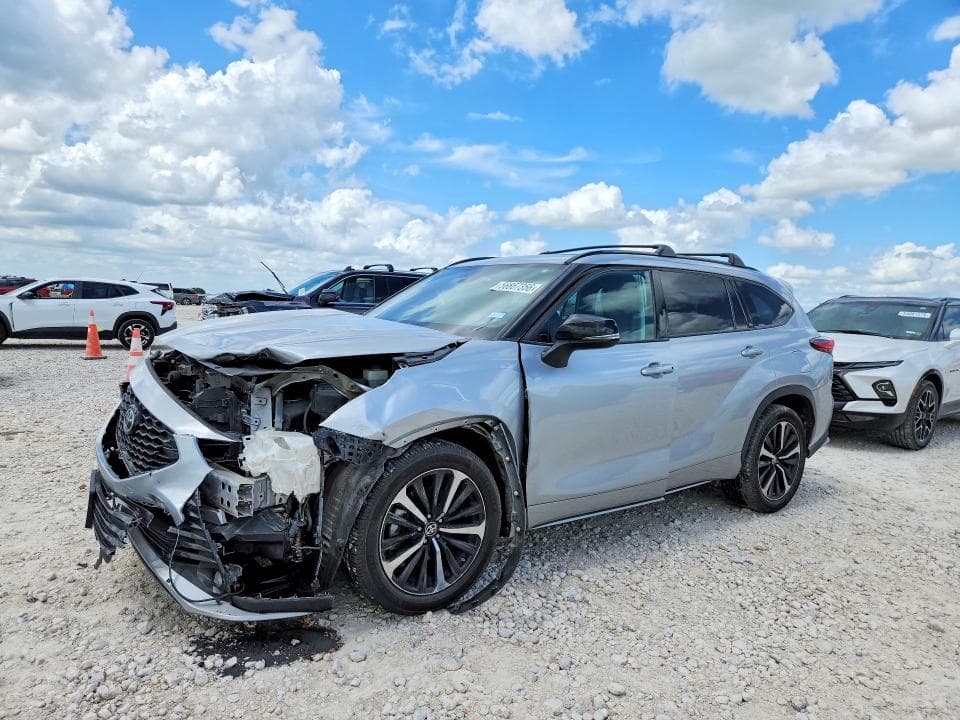 2021 TOYOTA HIGHLANDER XSE XSE 2