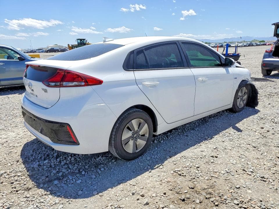 2017 HYUNDAI IONIQ BLUE 3