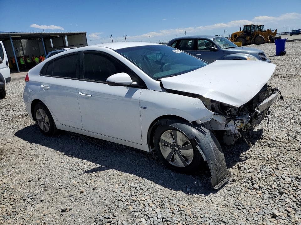 2017 HYUNDAI IONIQ BLUE 4