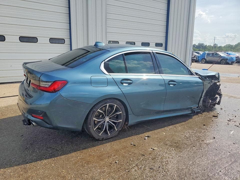 2021 BMW 330I 3