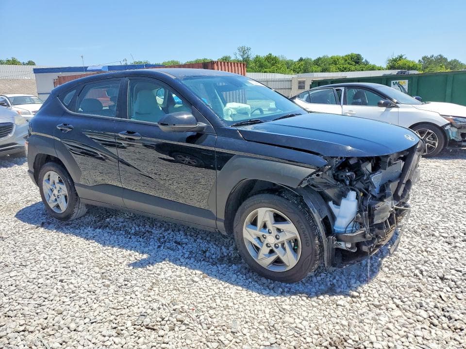 2026 HYUNDAI KONA SE 4
