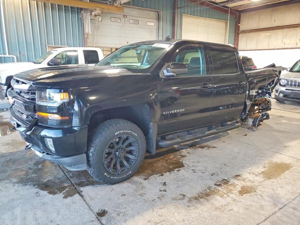2018 CHEVROLET SILVERADO K1500 LT - 1