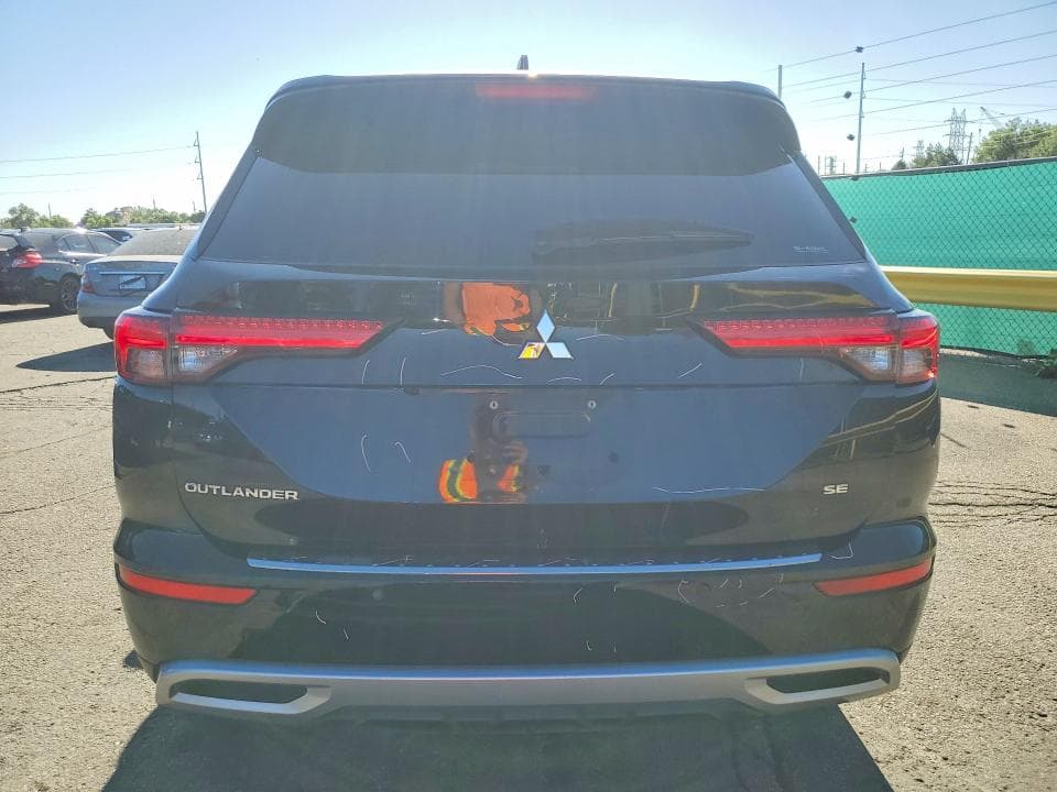 2024 MITSUBISHI OUTLANDER SE 6