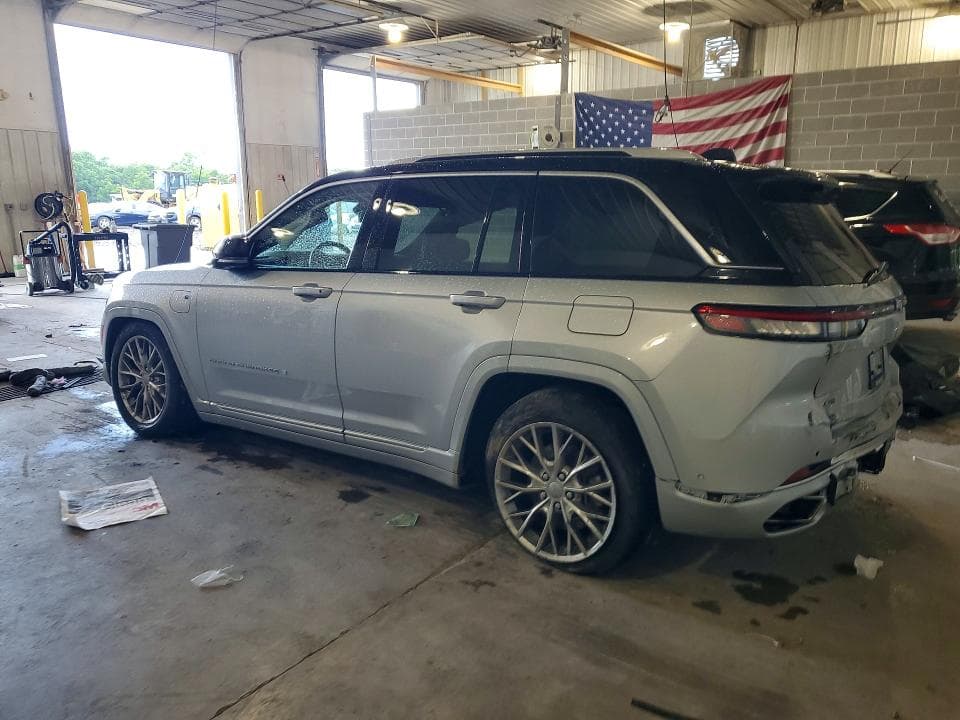 2022 JEEP JEEP 2