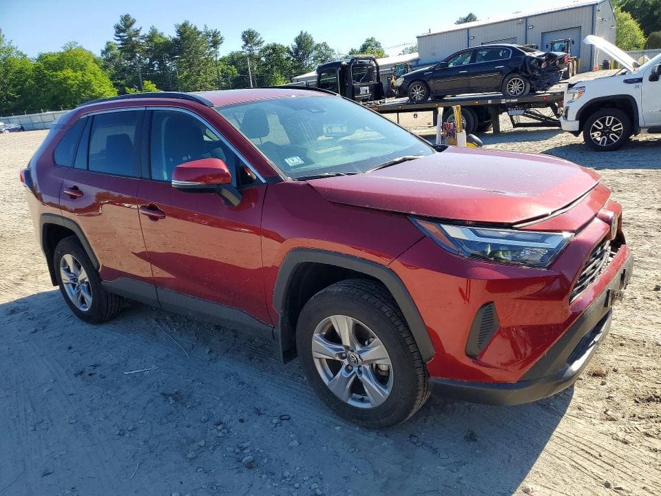 2025 TOYOTA RAV4 XLE 4