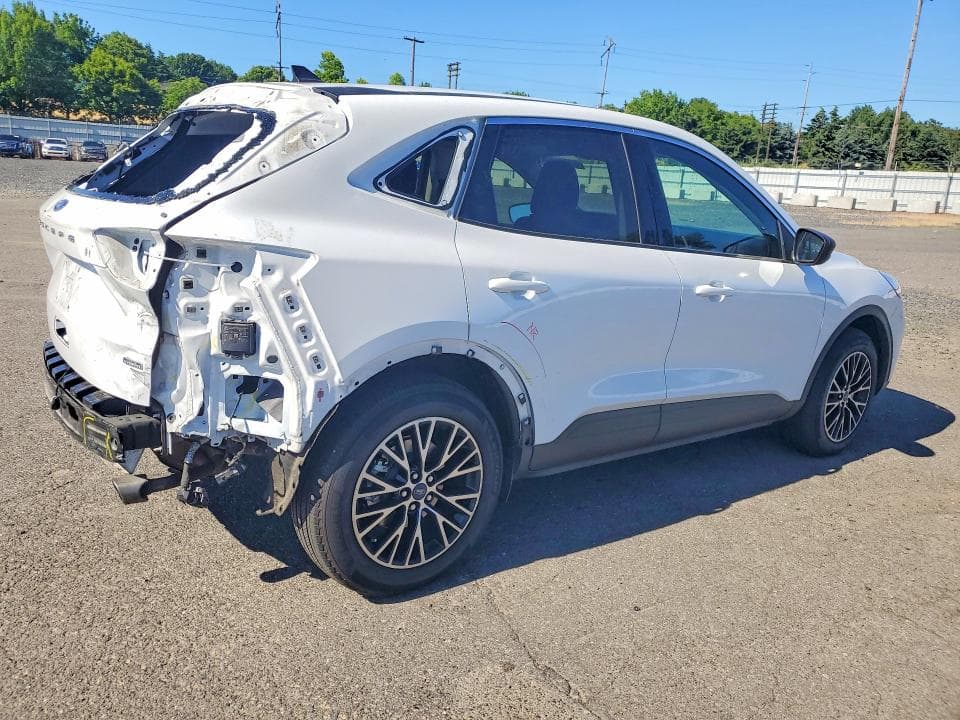 2022 FORD ESCAPE SE SE 3