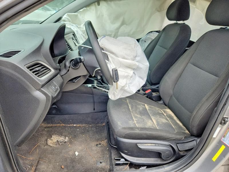 2021 HYUNDAI ACCENT SE SE 7