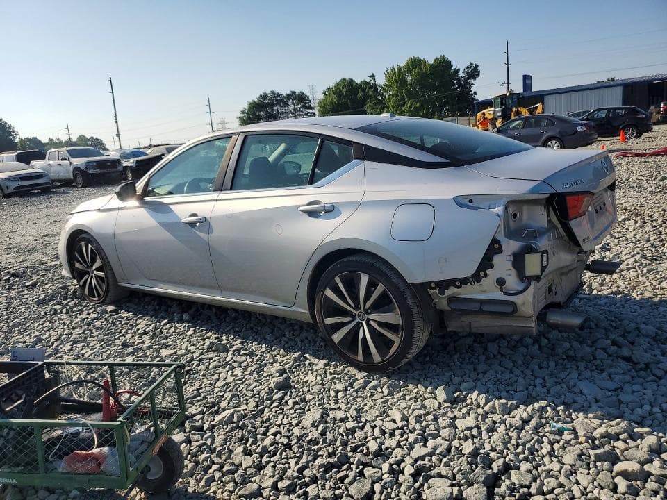 2021 NISSAN ALTIMA SR 2