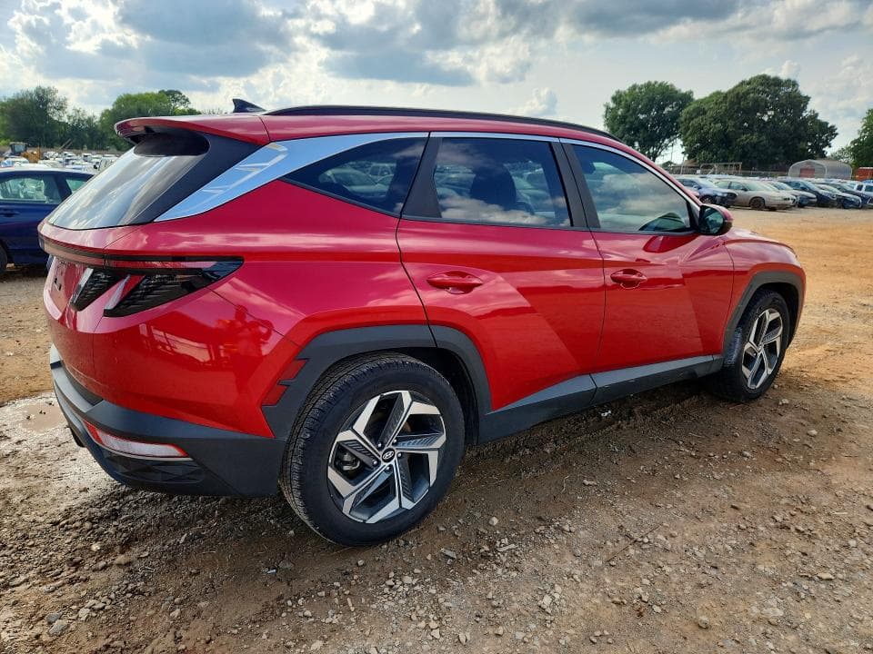 2022 HYUNDAI TUCSON SEL 3