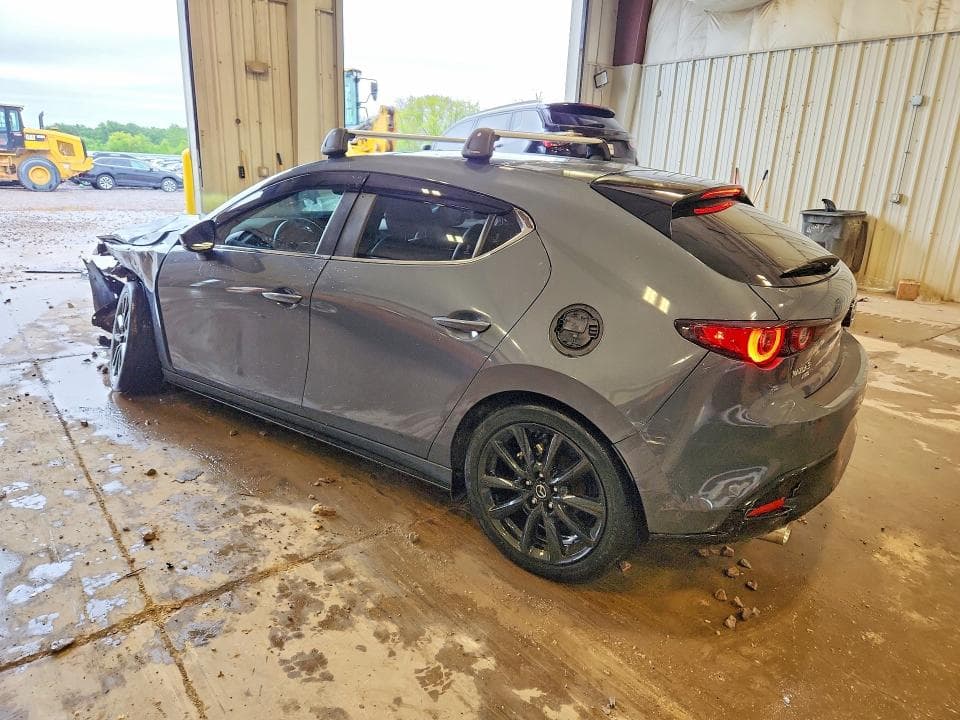 2023 MAZDA 3 PREFERRED 2