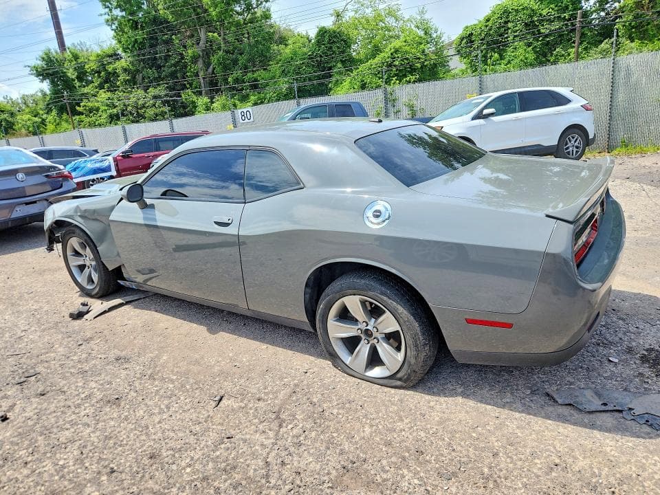2018 DODGE CHALLENGER SXT SXT 2