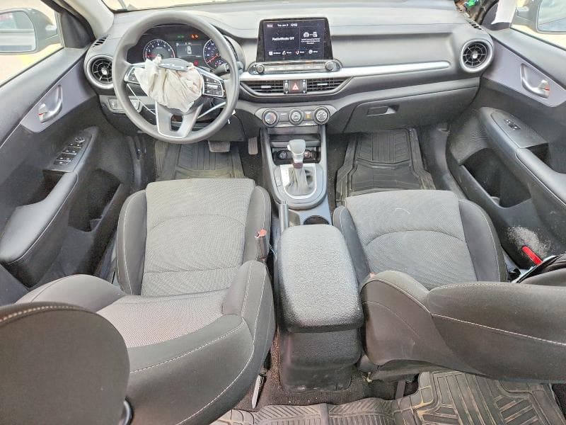 2024 KIA FORTE LXS 8