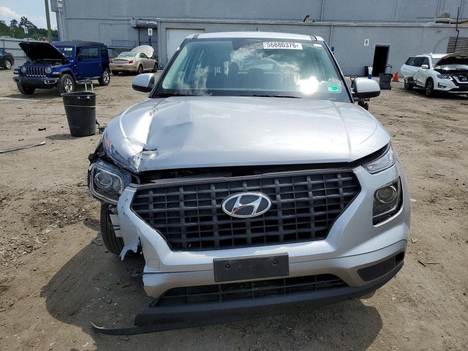 2025 HYUNDAI VENUE SE 5