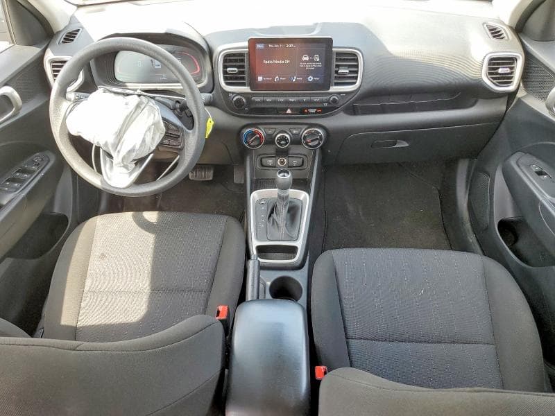 2025 HYUNDAI VENUE SE 8