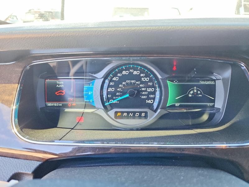 2018 FORD TAURUS LIMITED LIMITED 9