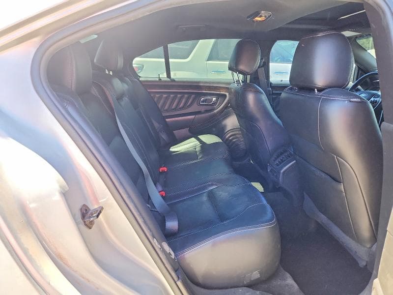 2018 FORD TAURUS LIMITED LIMITED 10