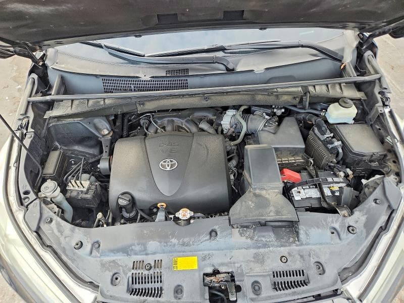 2019 TOYOTA HIGHLANDER XLE 12