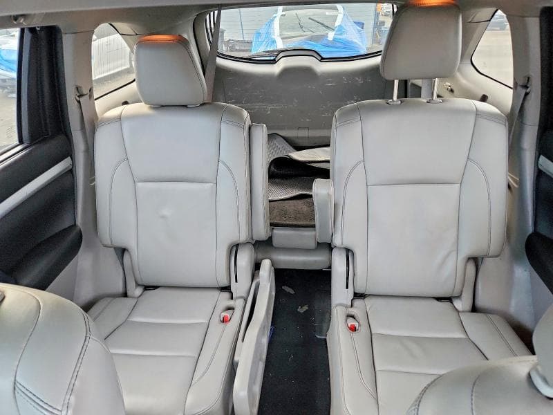 2019 TOYOTA HIGHLANDER XLE 10