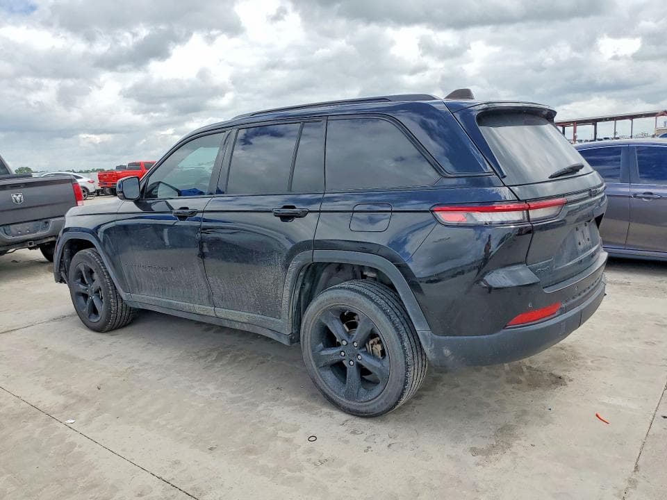 2023 JEEP GRAND CHEROKEE LAREDO LAREDO 2