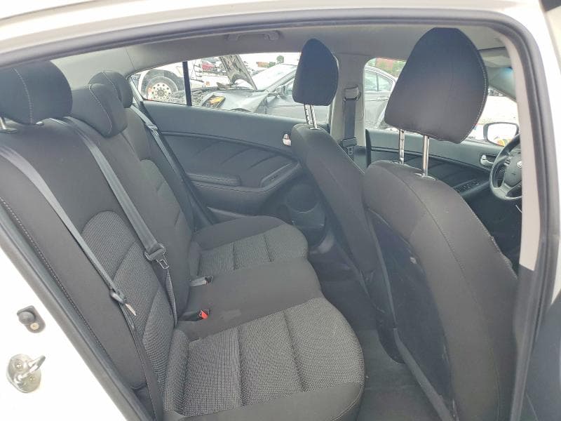2018 KIA FORTE LX 10