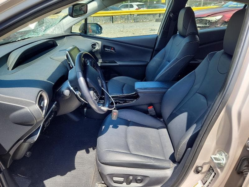 2021 TOYOTA PRIUS PRIME LIMITED 7