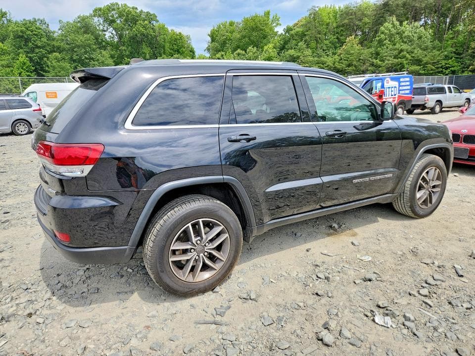 2020 JEEP GRAND CHEROKEE LAREDO 3