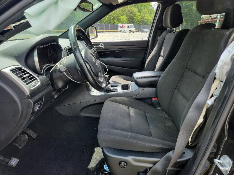 2020 JEEP GRAND CHEROKEE LAREDO 7